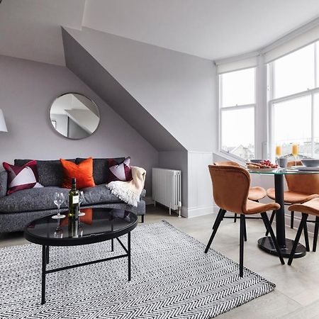 Altido Gorgeous Flat Overlooking Edinburgh Castle Esterno foto