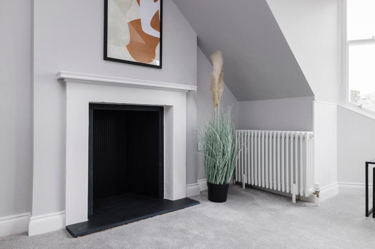 Altido Gorgeous Flat Overlooking Edinburgh Castle Esterno foto