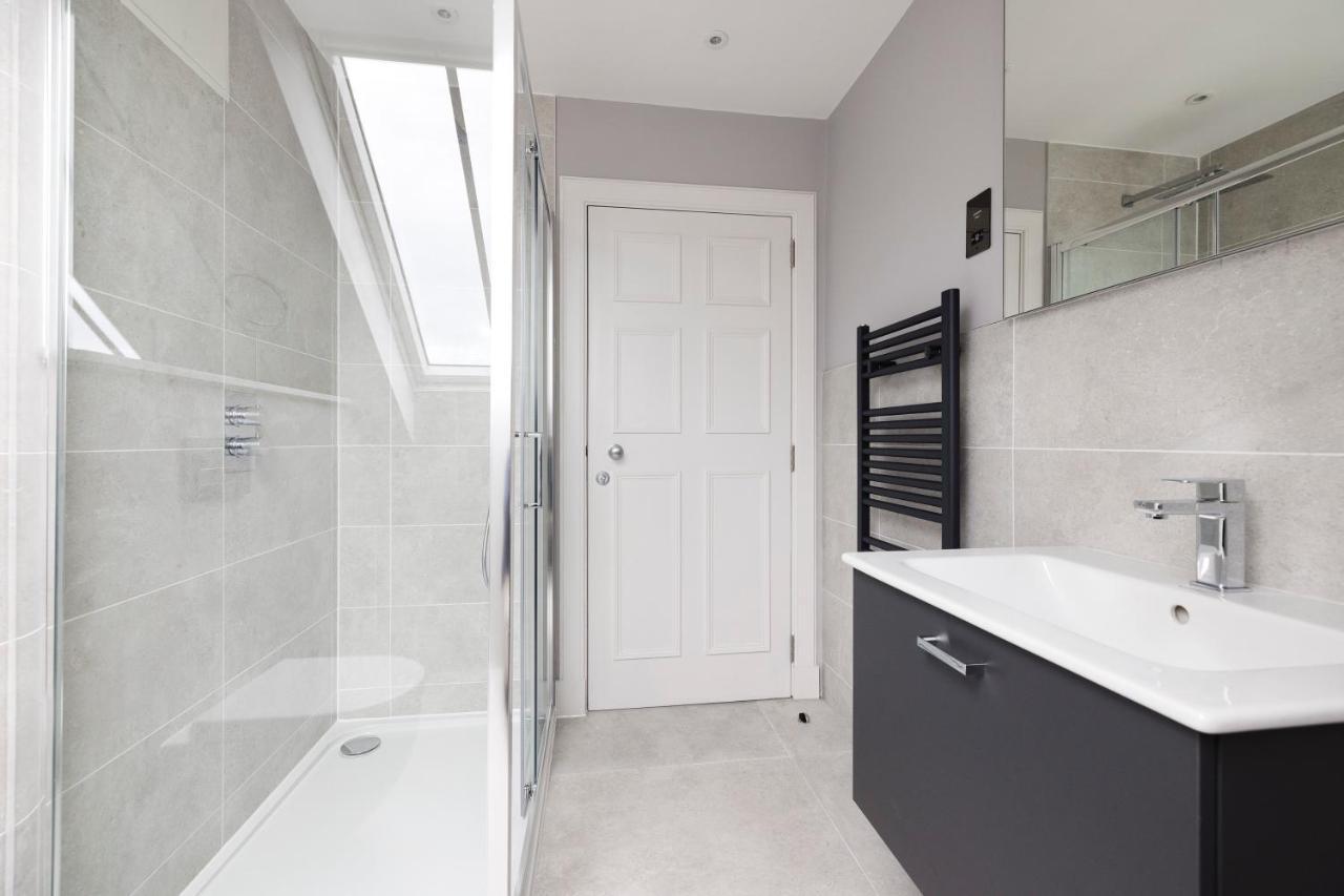 Altido Gorgeous Flat Overlooking Edinburgh Castle Esterno foto