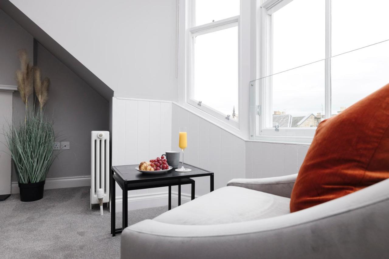 Altido Gorgeous Flat Overlooking Edinburgh Castle Esterno foto